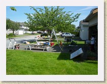 IMGP2792_garage_sale_stuff_and_L * Edwin and £oy∂a's Garage Sale--May 15, 2010Garage sale stuff and £oy∂a. * Edwin and £oy∂a's Garage Sale--May 15, 2010Garage sale stuff and £oy∂a. * 3264 x 2448 * (2.59MB)